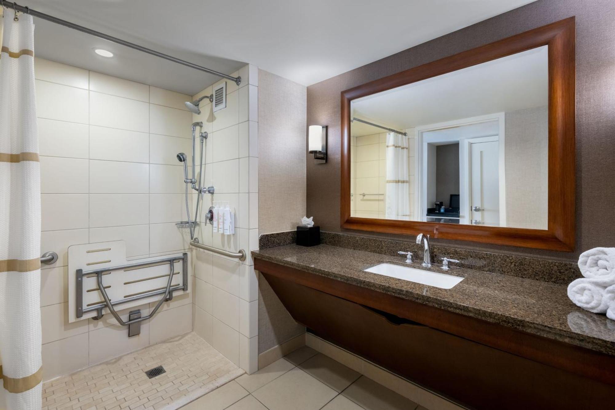Macon Marriott City Center Екстериор снимка
