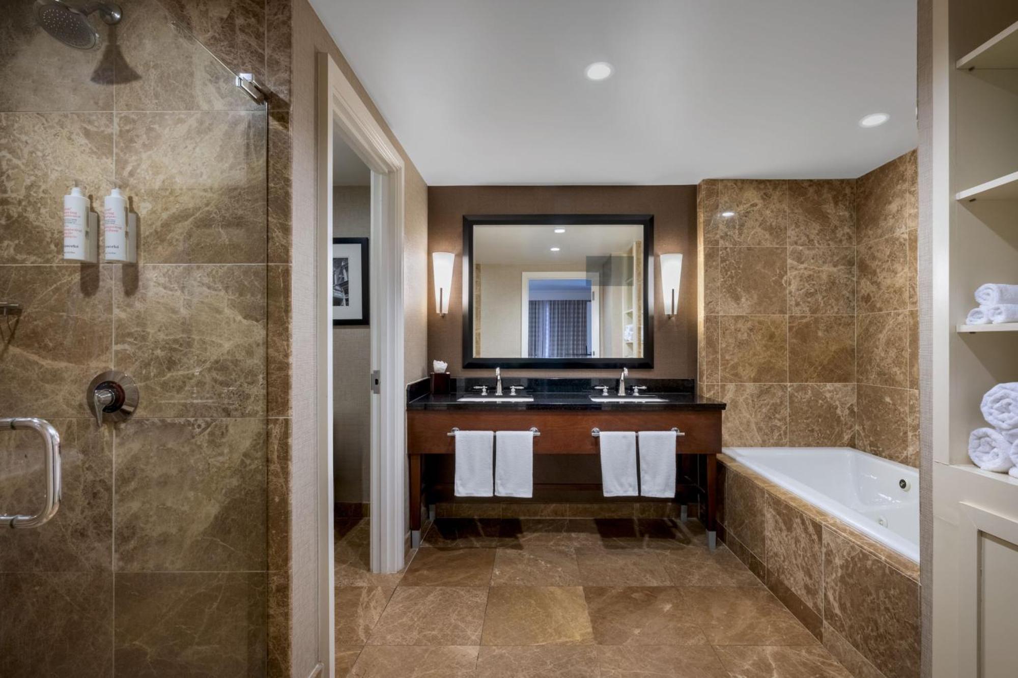 Macon Marriott City Center Екстериор снимка